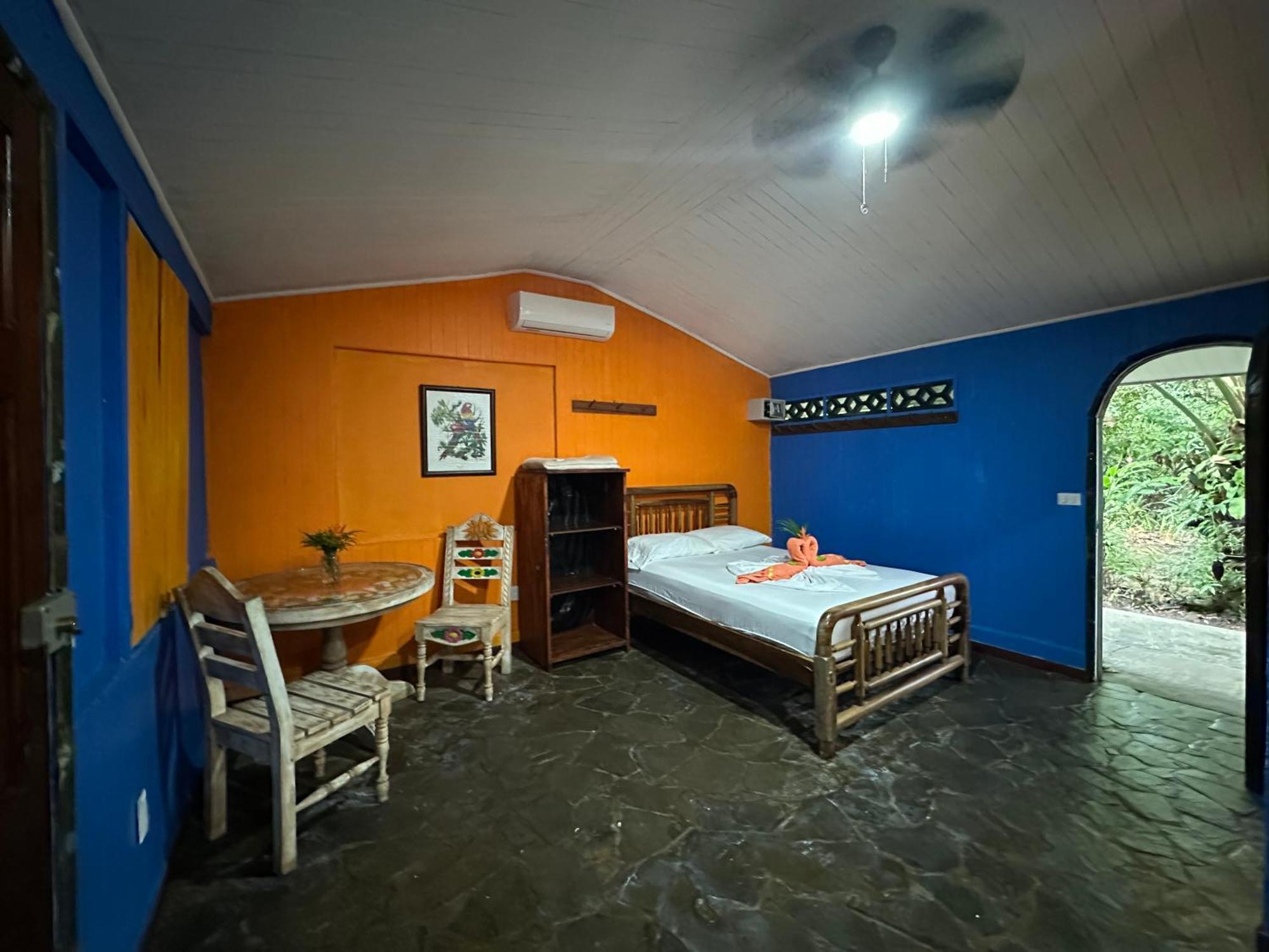 Chosa Manglar Suites & Cabins Puerto Jiménez Eksteriør billede